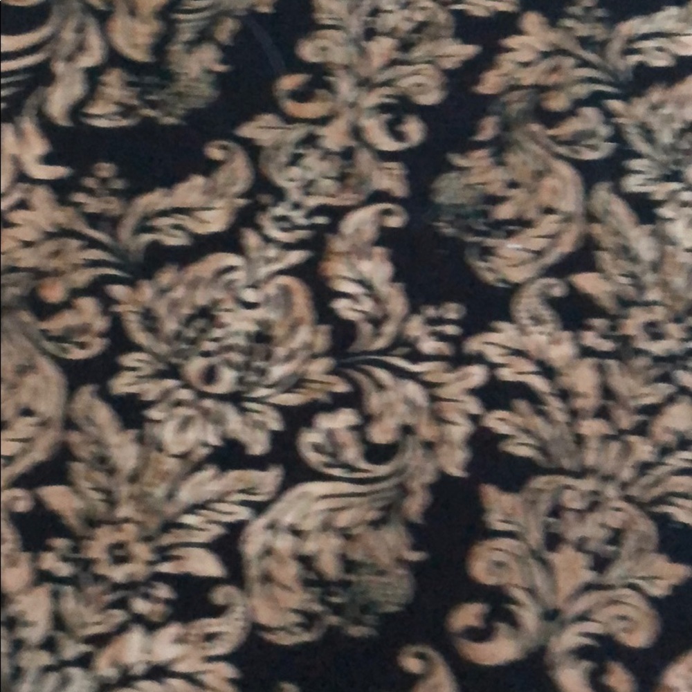 Ladies top - Picture 4 of 4
